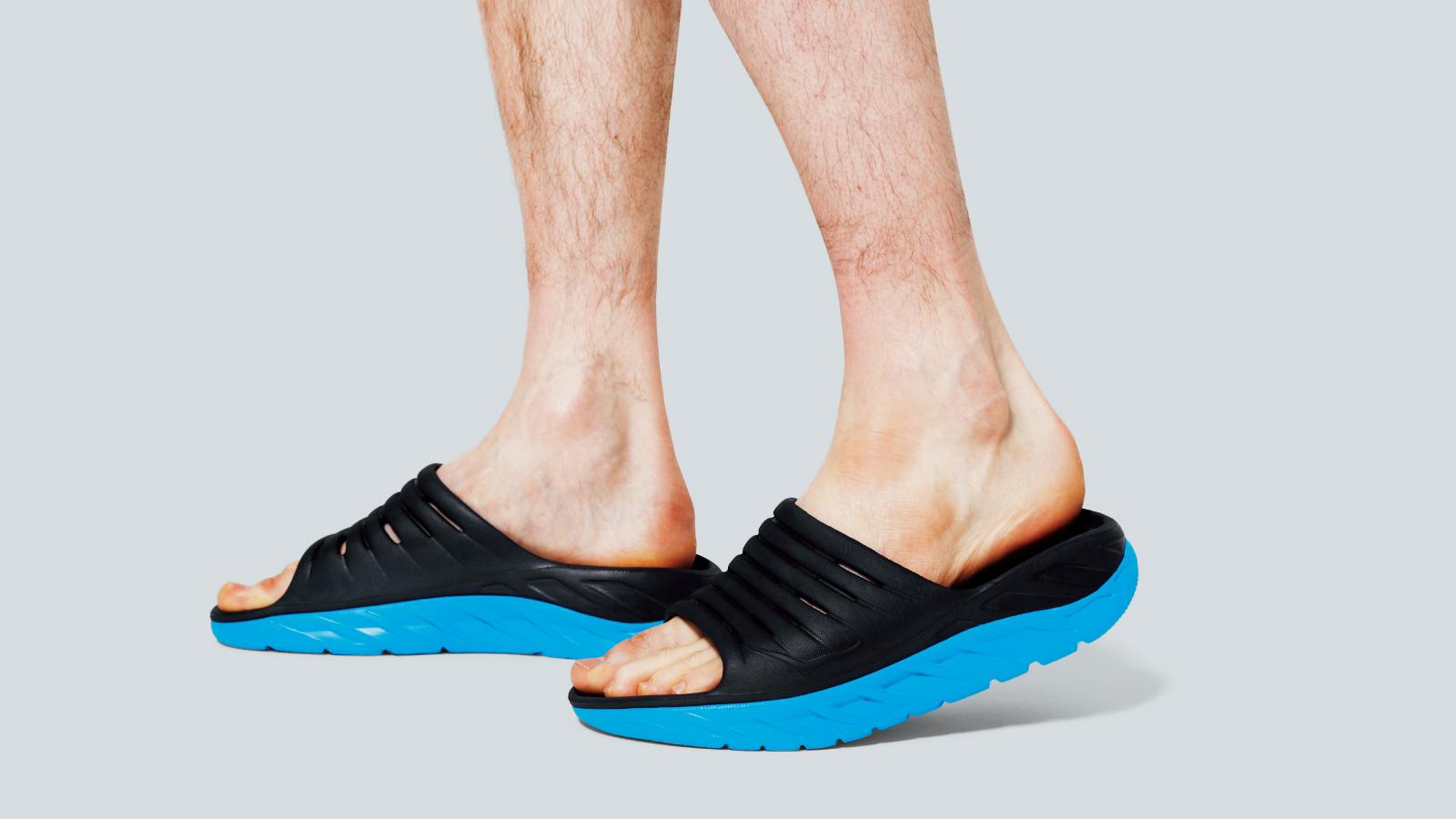 ランの後はサンダルに履き替える余裕を持つのが、いい