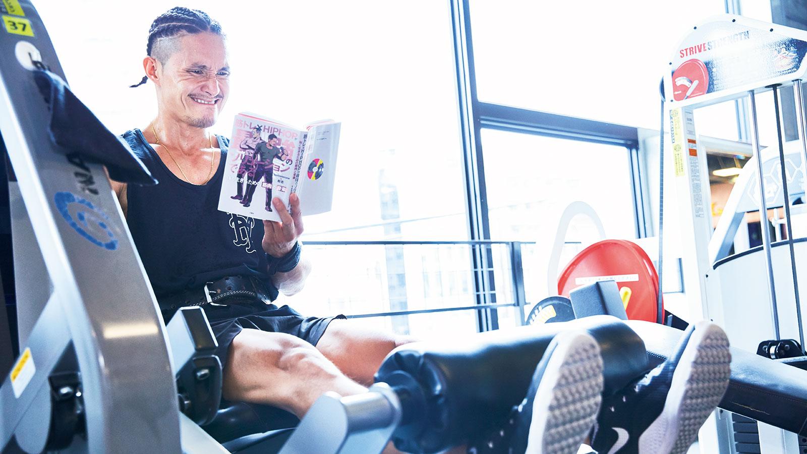 夏に快いターザン選書：ラッパー・ヤングハッスルが選ぶ“アガる”3冊