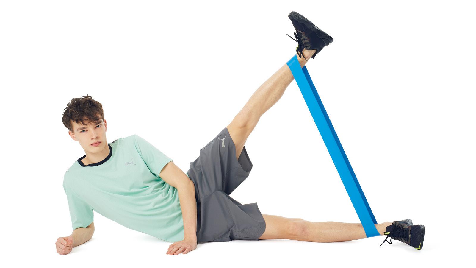 効率的に筋肥大したいなら、テストステロン分泌を促す背筋・下肢トレを