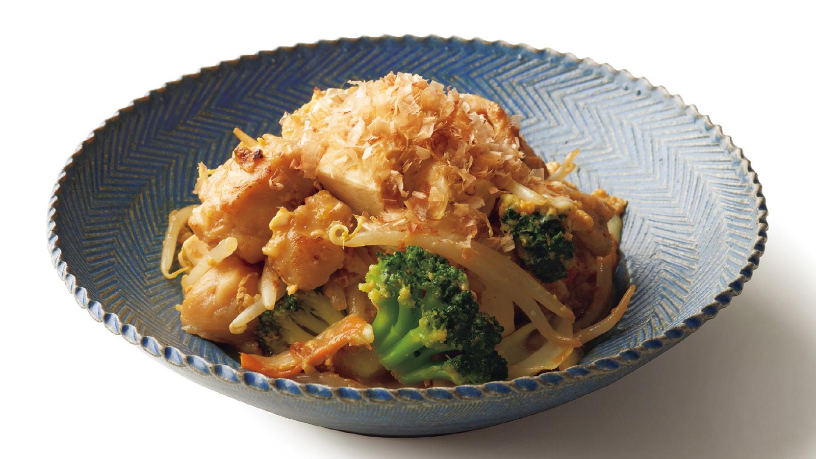 レジ横のおなじみが、新たな顔に変身。コンビニ焼き鳥のチャンプルー