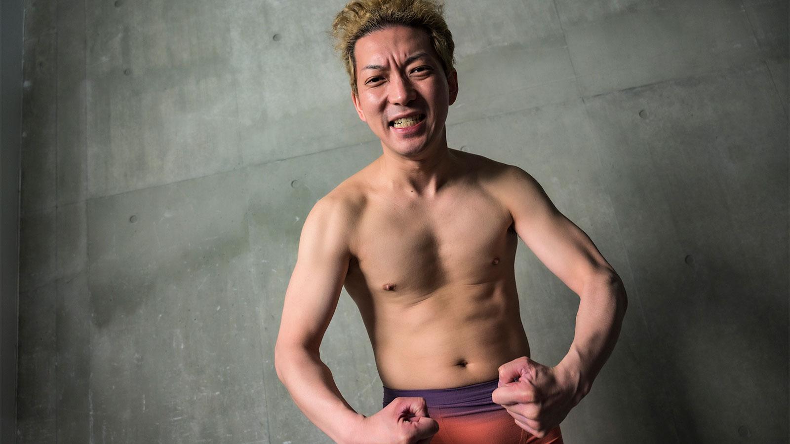 『R-1』の決勝に進めなかった「筋肉芸」。ニューヨーク・嶋佐和也の“微妙な肉体”