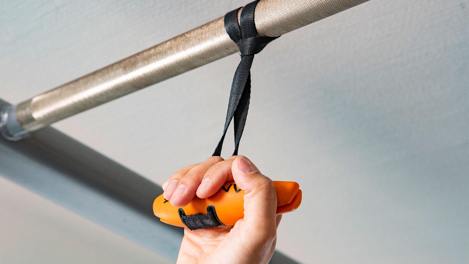 筋トレ初心者の壁「代償動作」を改善する万能グリップ《Angles90》