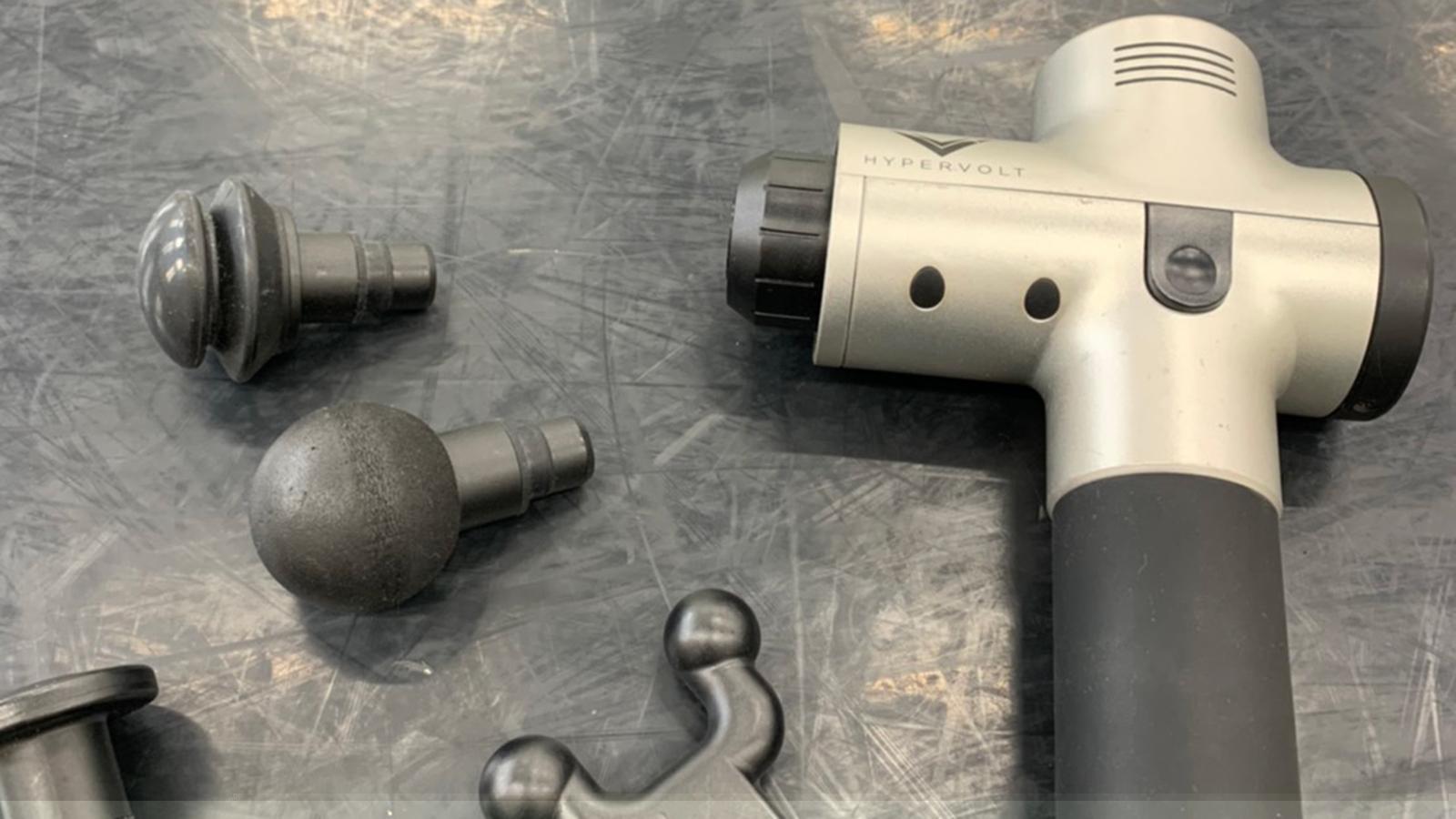 こんなアイテムでケアしています。〜マッサージガン編（バレエダンサー・井福俊太郎さん）