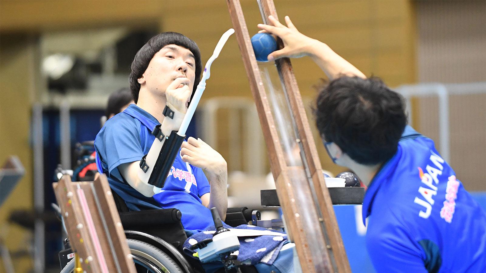 アイコンタクトすら禁じられた2人の意思疎通。ボッチャBC3の超絶テク