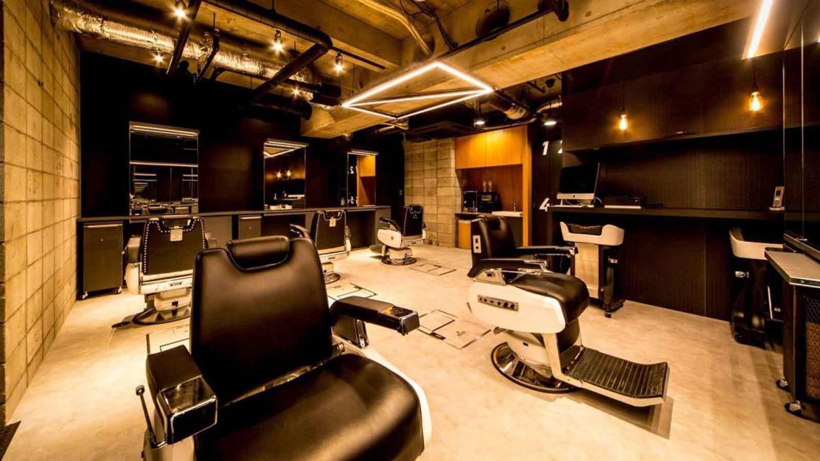 髪型とカラダを整える。プロテイン無料サービスの理容室《FRANK’S BARBER》