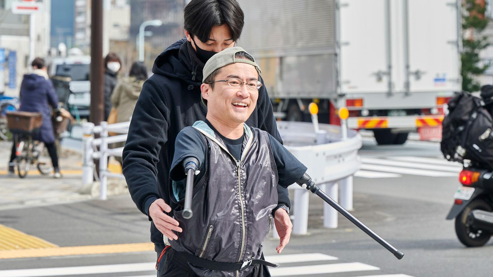 “超・運動不足”だった乙武洋匡さんが「歩くトレーニング」で実感したカラダとの向き合い方