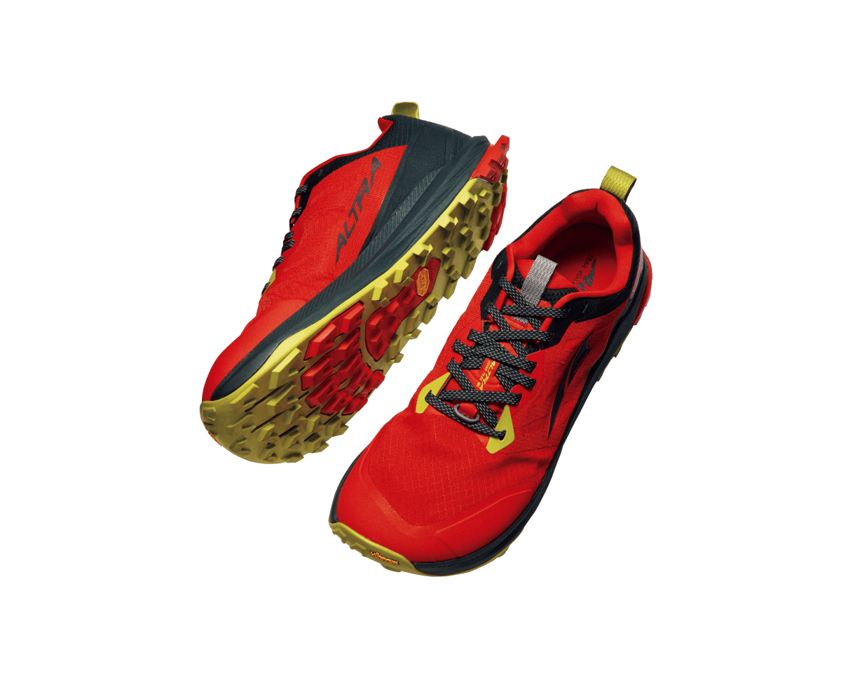 履いた瞬間わかる、軽さと安定感。〈ALTRA〉のランニングシューズ。