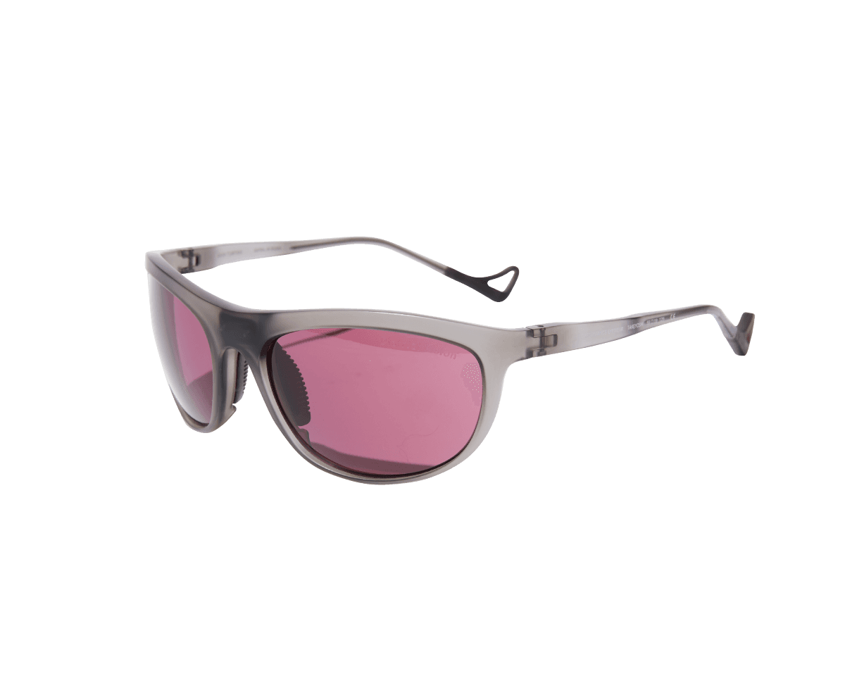 鯖江で生まれたスポーツサングラス。〈DISTRICT VISION〉のサングラス。