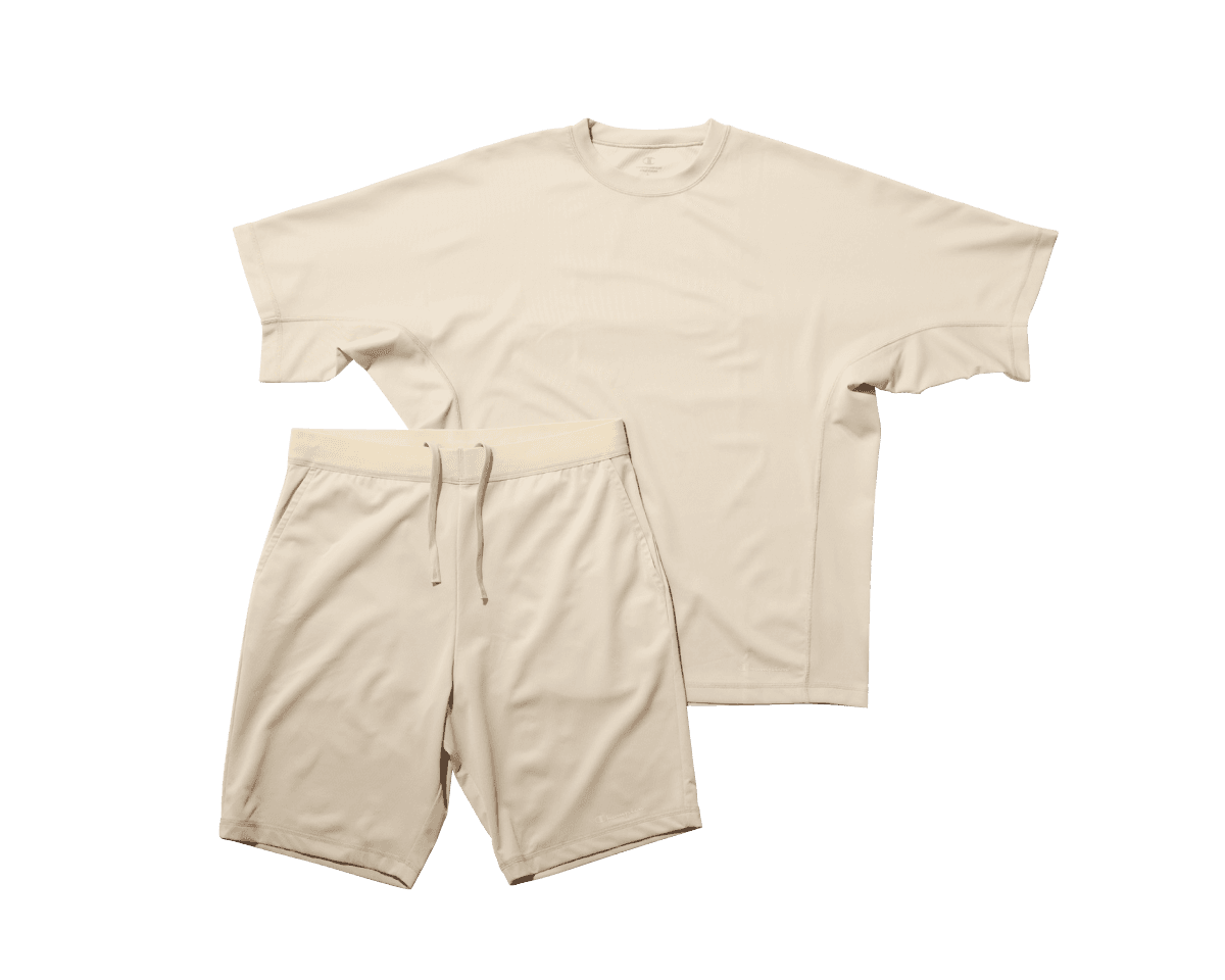 限界まで追い込んだカラダを整える。〈Champion〉のリカバリーウェア。