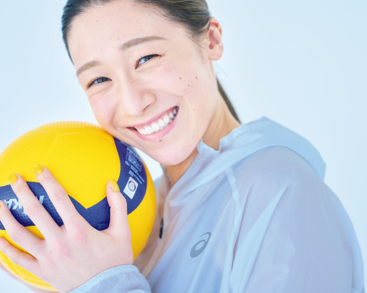 バレーボール・石川真佑選手の“美しい歯を保つ秘訣”って？