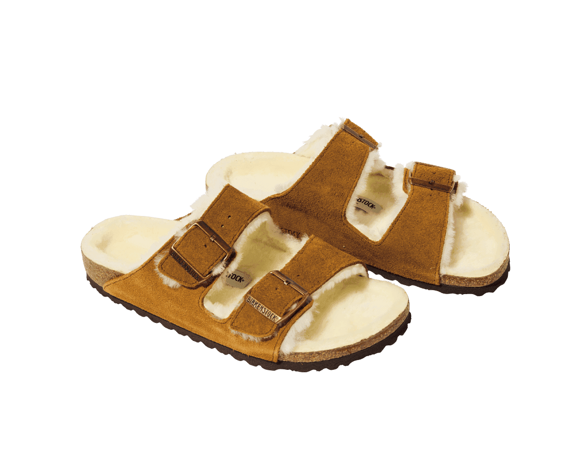 雲の上のような履き心地。〈BIRKENSTOCK〉のボアサンダル。