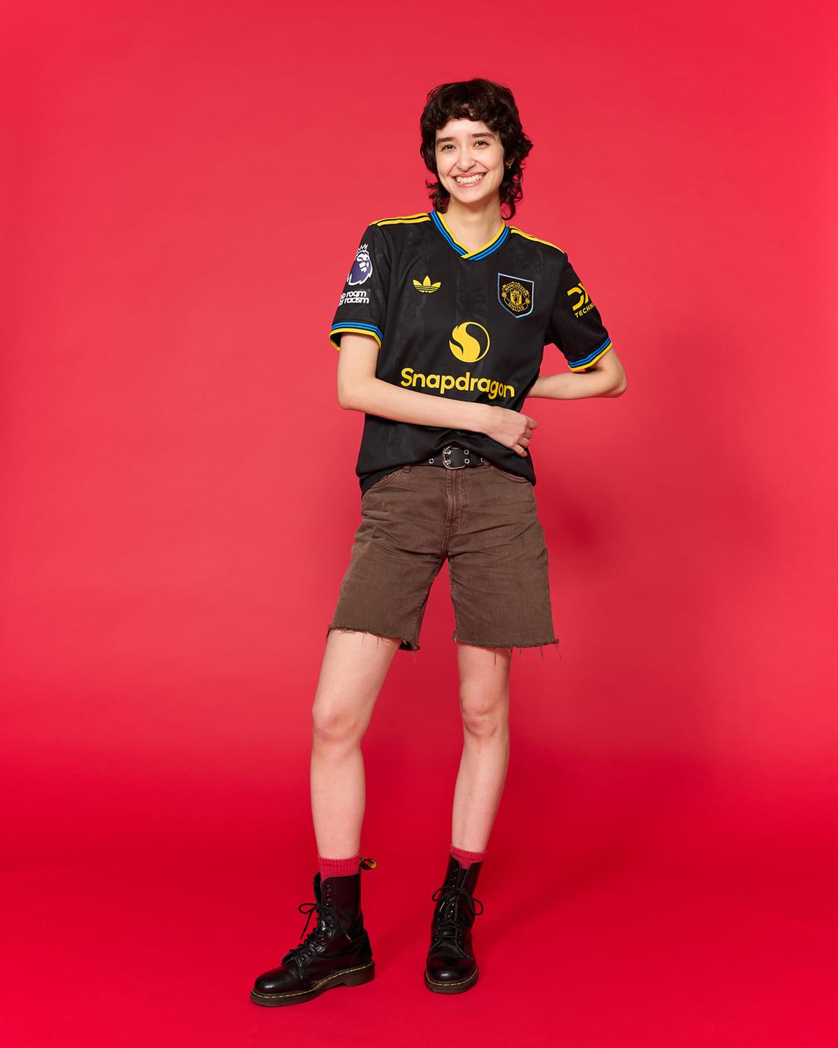 そのユニ、どこの？