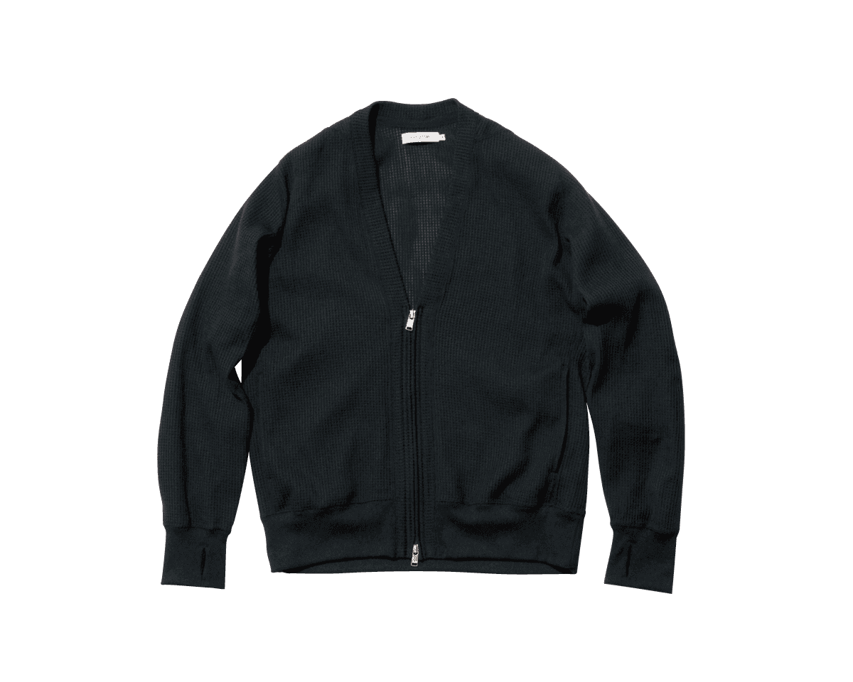 重ね着すればムレ知らず。〈nonnative〉のカーディガン。