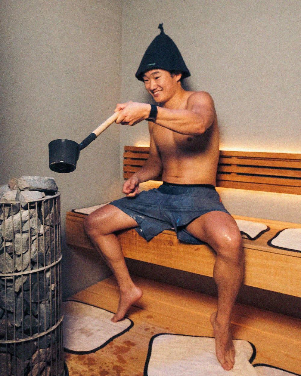 F1・角田裕毅選手は、なぜレース前にサウナに入るのか？