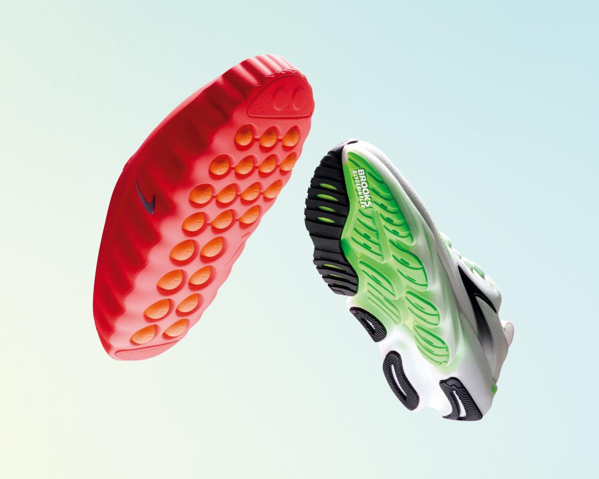 《Nike Mind 001》と《BROOKS GLYCERIN FLEX》の足底