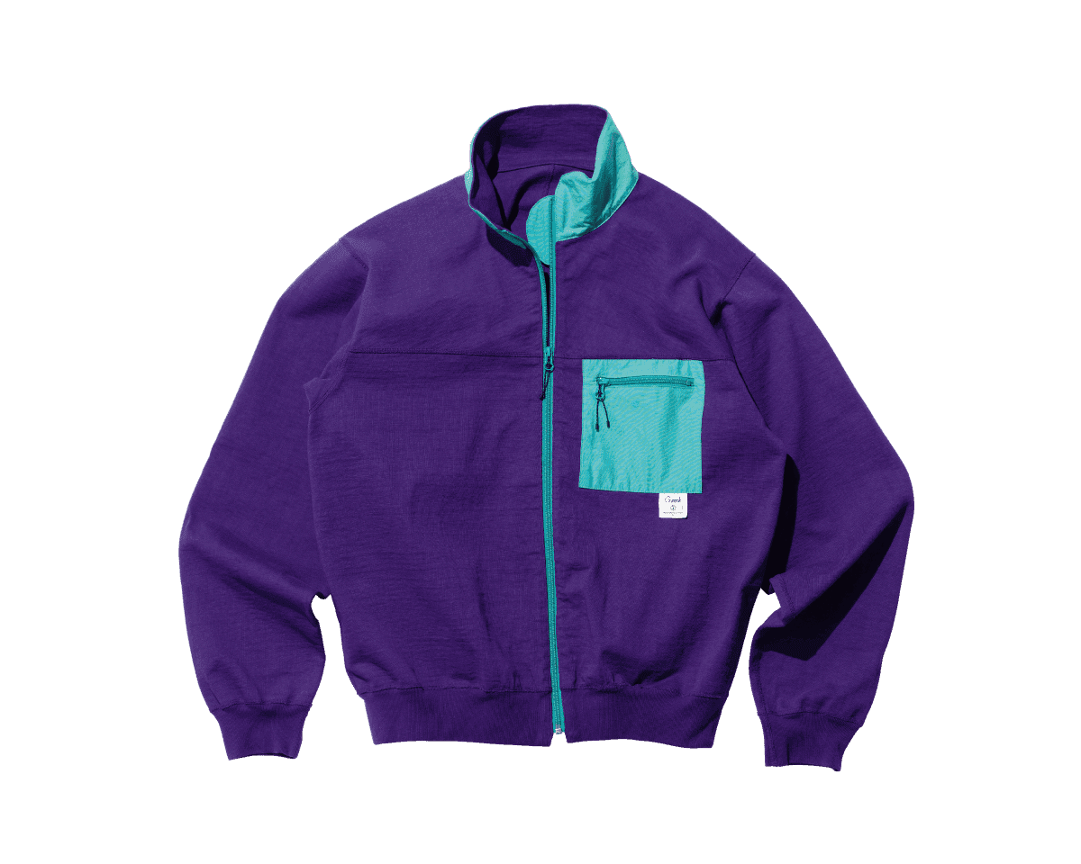 〈Gurank〉のカーディガン。