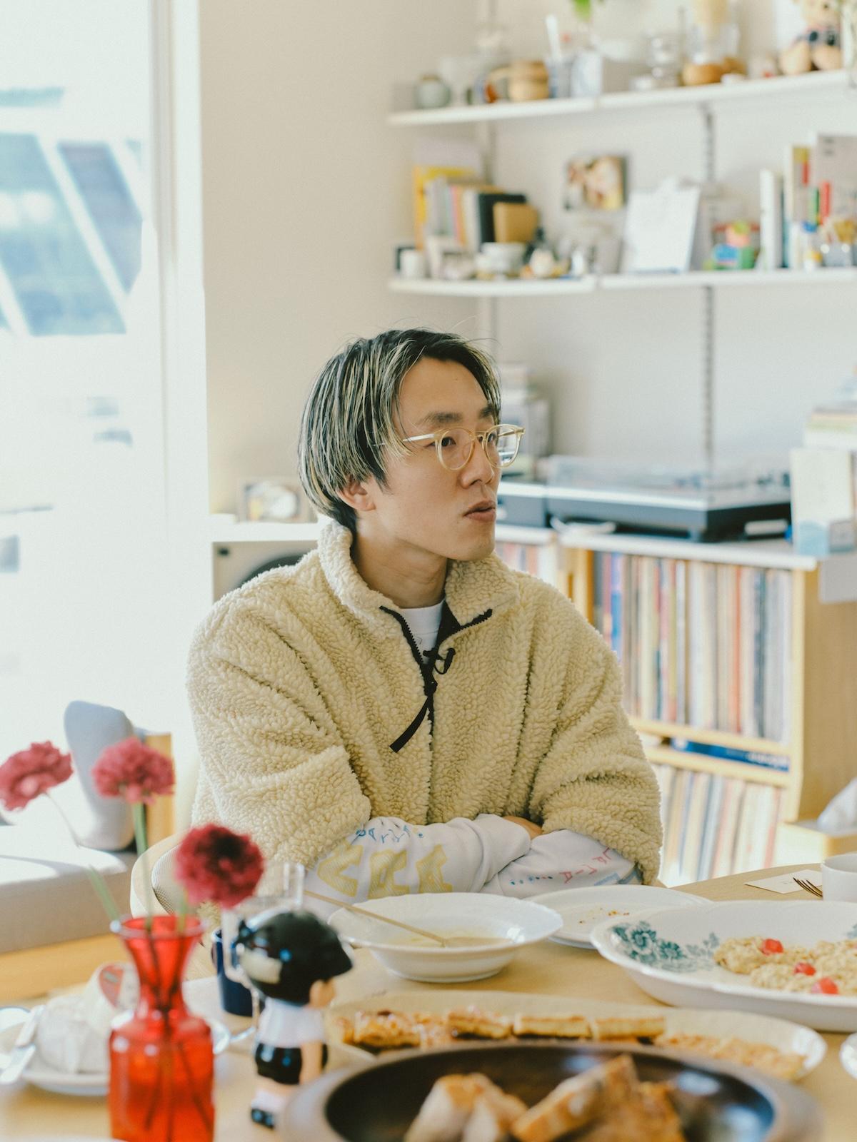 不揃いのフロランタンをかじりながら、吉田昌平さんに予定調和の先にあるデザインを教えてもらう。｜麻生要一郎のテーブル・トーク