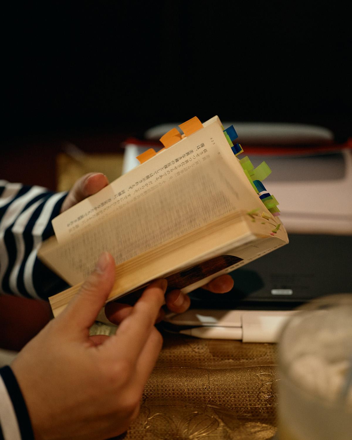 「執筆で不健康になるために、執筆以外でいかに健康でいられるか」哲学者・福尾匠さんの非ルーティン的生活。｜時間割とコンディショニング