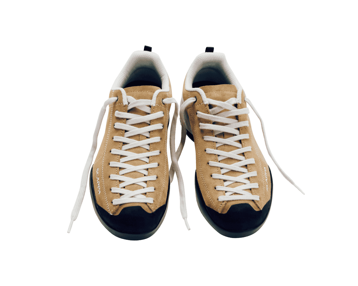 品よく歩く、登山靴。〈SCARPA〉のアプローチシューズ。